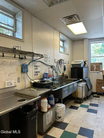 $998,500 | 162 Glen Street, Glens Falls, NY 12801