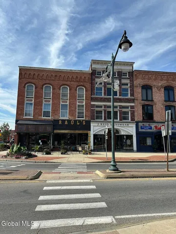 $998,500 | 162 Glen Street, Glens Falls, NY 12801