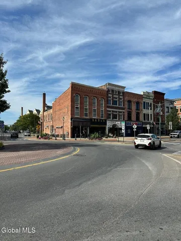 $998,500 | 162 Glen Street, Glens Falls, NY 12801