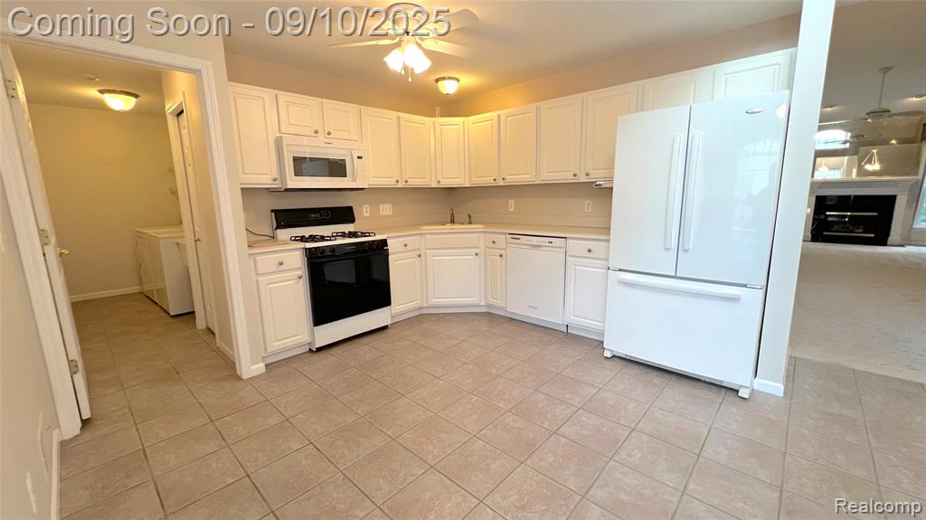550 Cherry Grove Road, Unit 111 Canton, MI 48188 - Photo 3 of 18