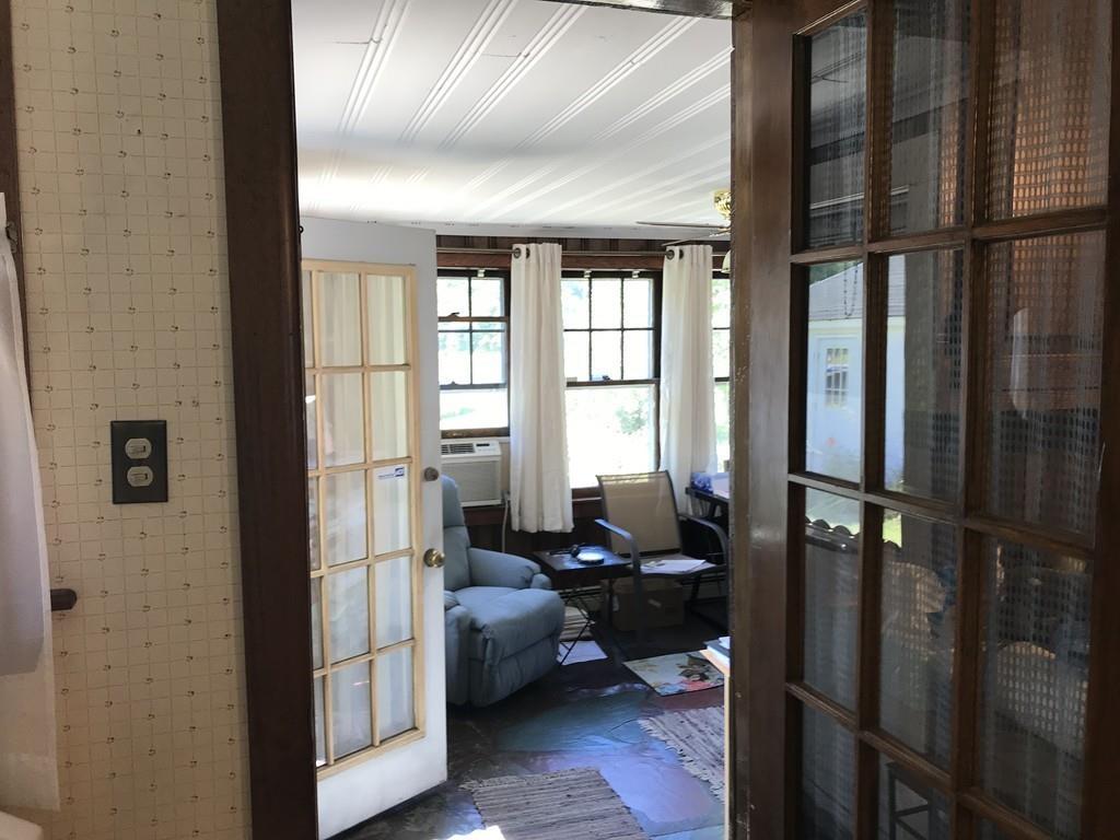 52 Newell Pond Road Greenfield, MA 01301 - Photo 5 of 23 Gallery Image 5