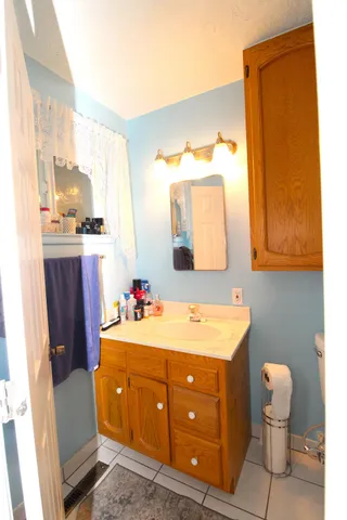 $371,900 | 4705 East Santa Ana Avenue, Fresno, CA 93726