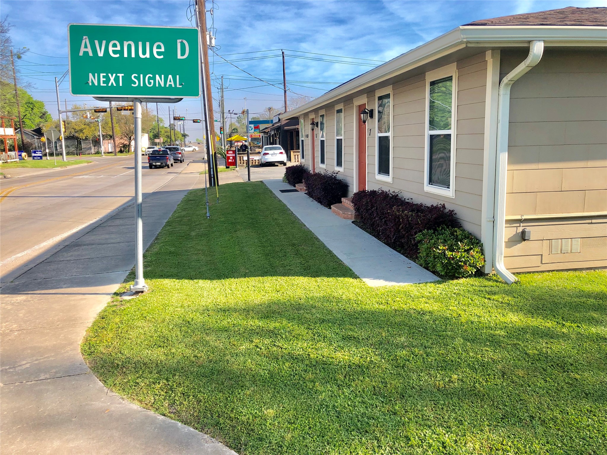 507 Houston Street, Unit 8 Rosenberg, TX 77471 - Photo 18 of 21 a view of a house with a yard