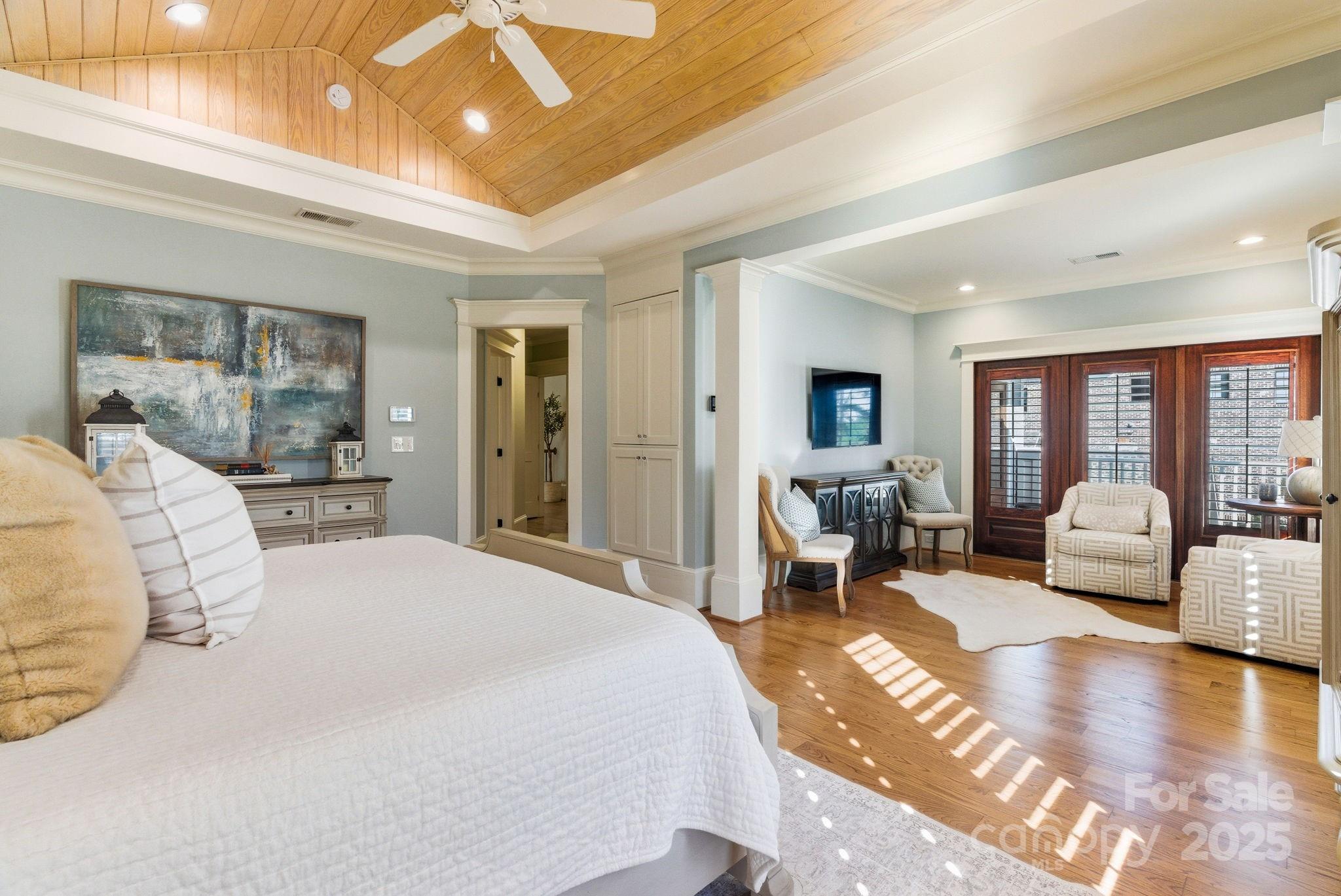 27 Veranda Lane Blythewood, SC 29016 - Photo 23 of 48 a spacious bedroom with a large bed and wooden floor