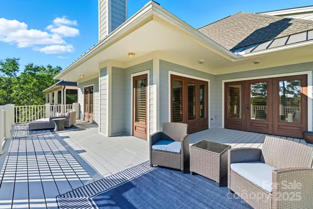 a view of livingroom with furniture and staircase