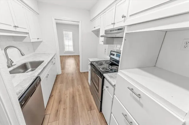 $310,000 | 5224 Lake Shore Drive, Waco, TX 76710