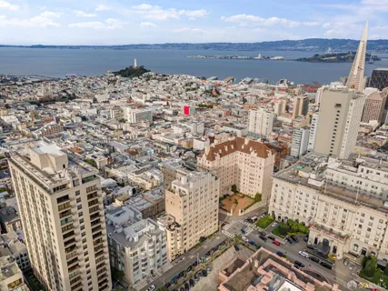 $3,575,000 | 1100 Sacramento Street, Unit 302, San Francisco, CA 94108