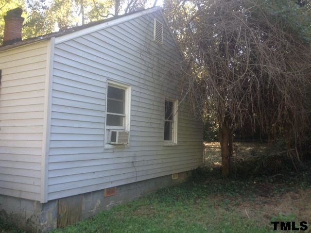 517 Steel Street Raleigh, NC 27603 - Photo 2 of 4