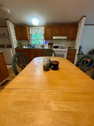 $161,000 | 2 Cameron Lane, Searsport, ME 04974