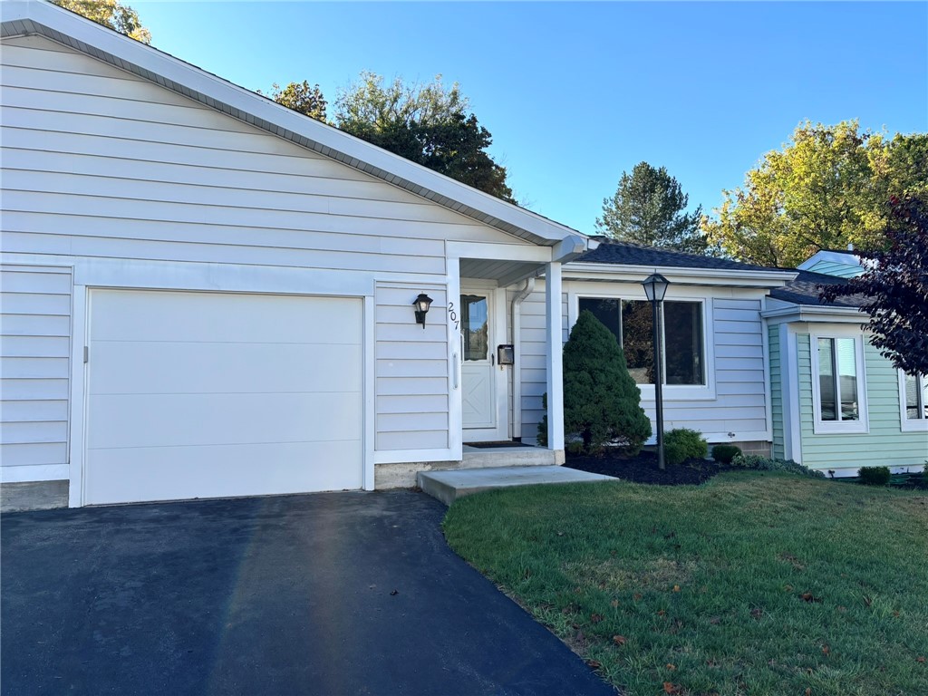 207 Greenway Boulevard Riga, NY 14428 - Photo 2 of 22