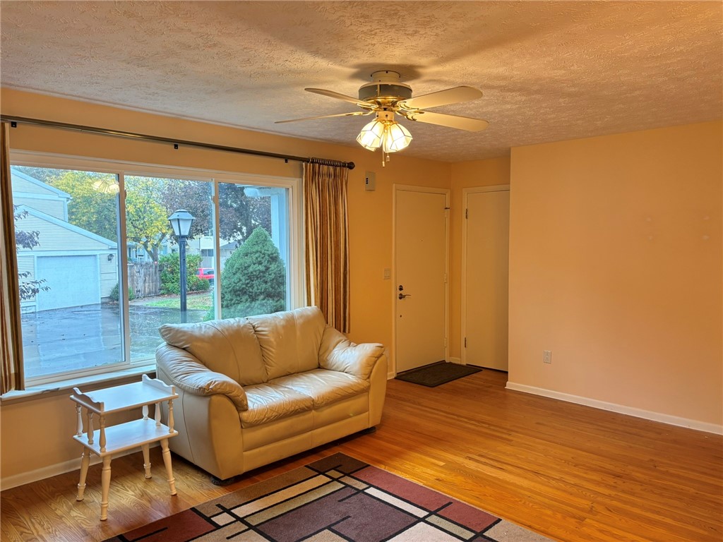 207 Greenway Boulevard Riga, NY 14428 - Photo 4 of 22