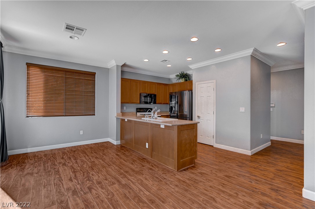 377 Fringe Ruff Drive Las Vegas, NV 89148 - Photo 10 of 52 Gallery Image 10