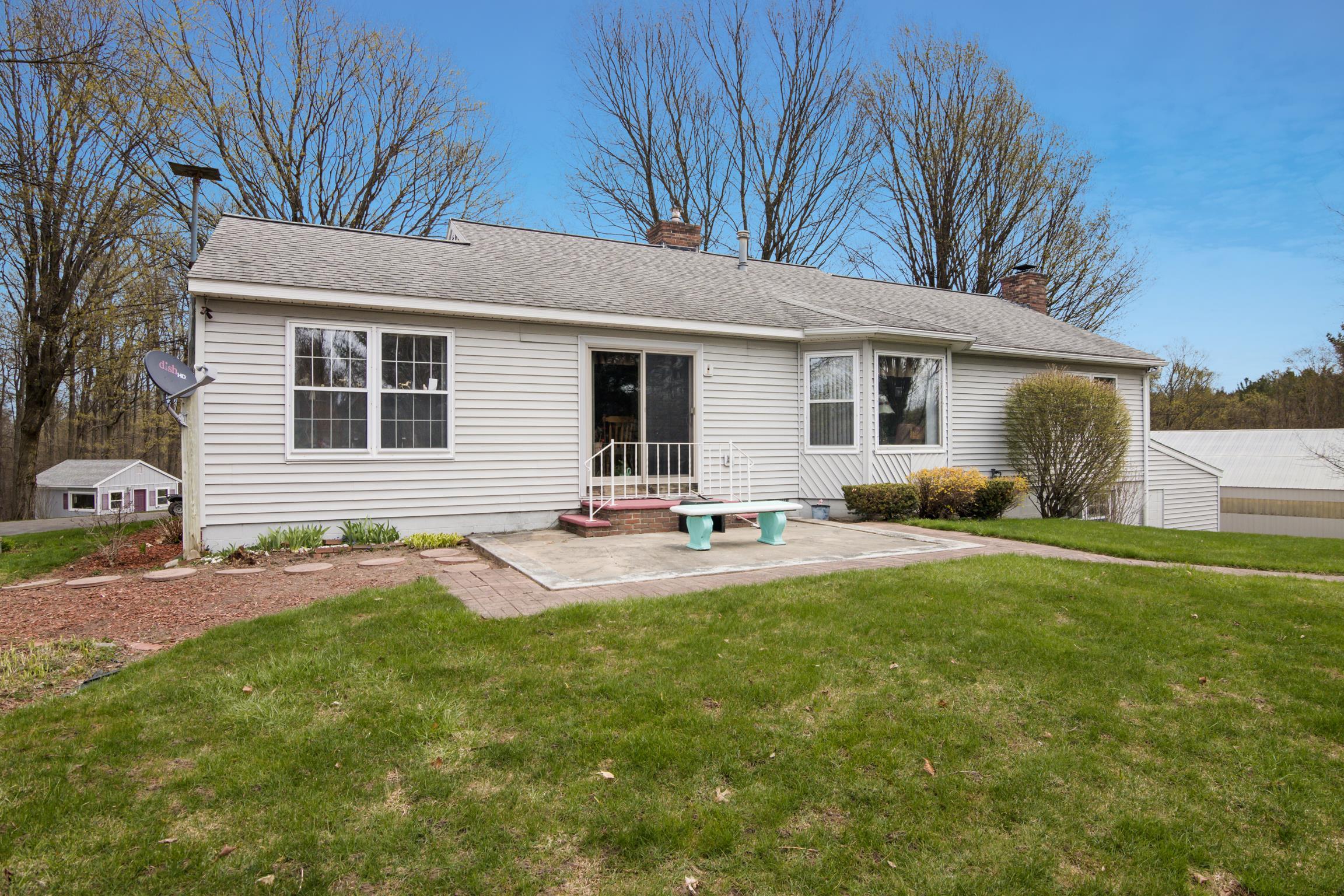 8124 Crisp Road Williamsburg, MI 49690 - Photo 15 of 67
