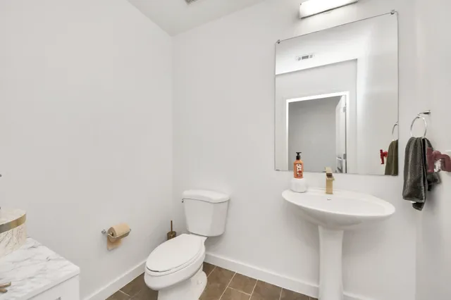 $1,750 | 5925 Almeda Road, Unit 12408, Houston, TX 77004