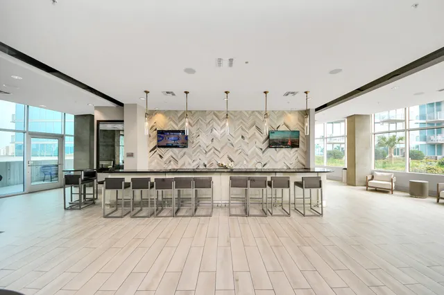 $1,750 | 5925 Almeda Road, Unit 12408, Houston, TX 77004