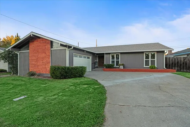 $619,000 | 1715 Russell Way, Roseville, CA 95661