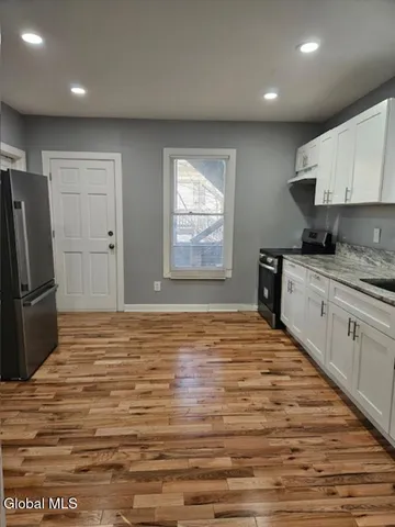 $1,500 | 138 Main Street, Unit 1, Cohoes, NY 12047