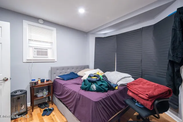 $1,500 | 138 Main Street, Unit 1, Cohoes, NY 12047