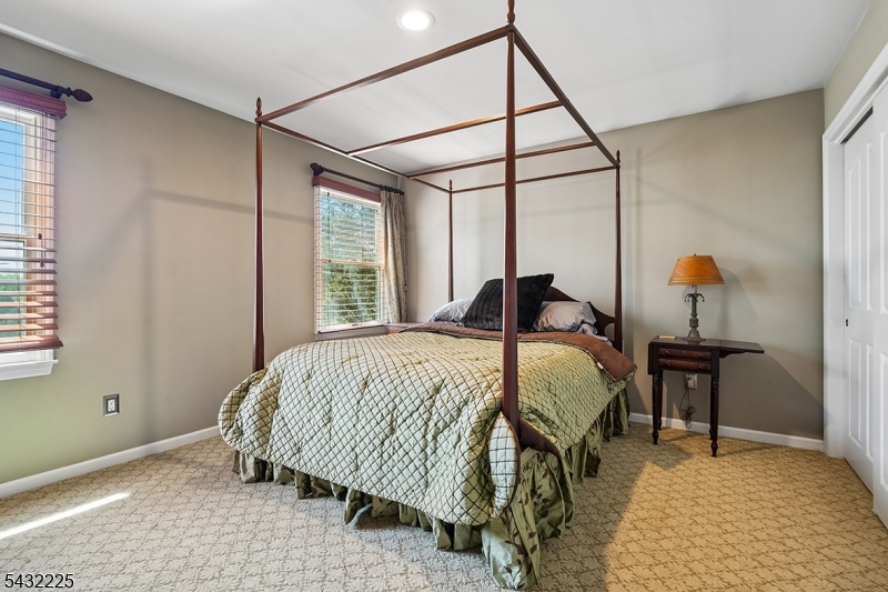 57 Southgate Road New Providence, NJ 07974 - Photo 28 of 35