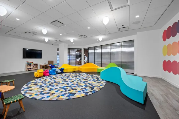 $6,250 | 211 North Harbor Drive, Unit 1401, Chicago, IL 60601