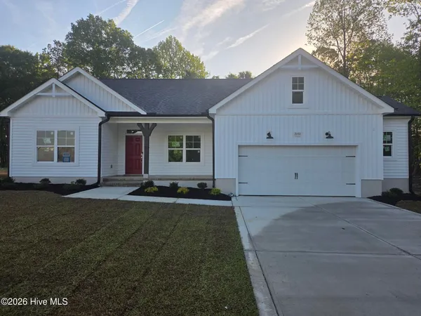 $419,900 | 2939 Tucker Hl Drive, Grimesland, NC 27837