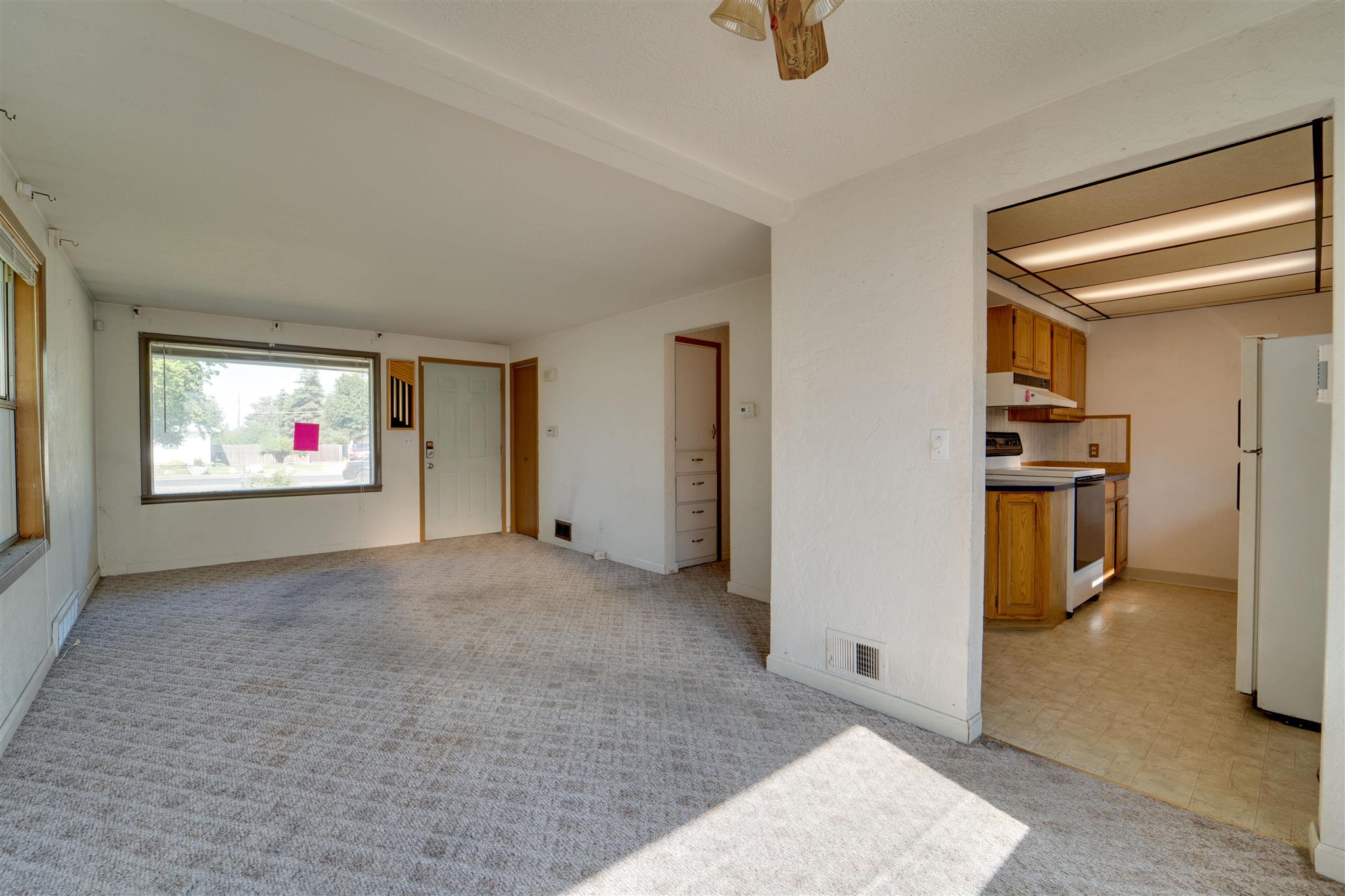 2110 Ella Road Spokane Valley, WA 99212 - Photo 3 of 27 Gallery Image 3