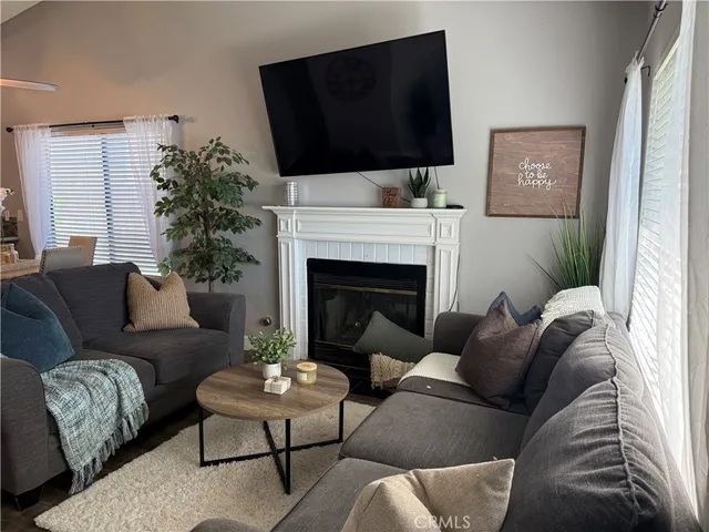 $395,000 | 377 Quandt Ranch Road, San Jacinto, CA 92583