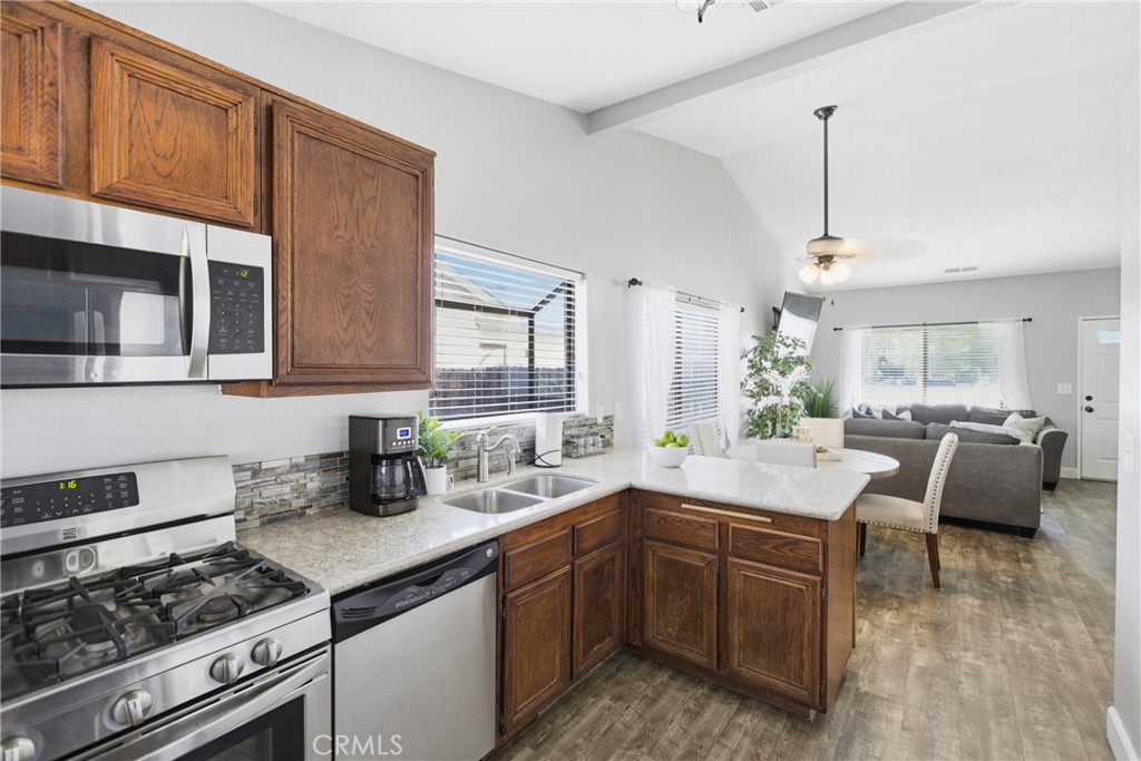 377 Quandt Ranch Road San Jacinto, CA 92583 - Photo 3 of 25