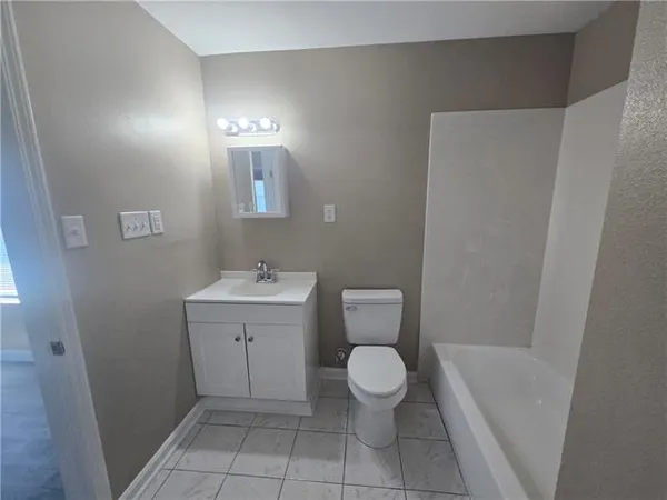 $1,850 | 114 Havana Street, Unit B, Belle Chasse, LA 70037
