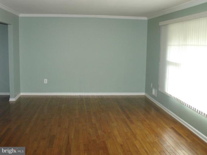 7753 Lowmoor Road Springfield, VA 22153 - Photo 2 of 16 7753 Lowmoor Rd