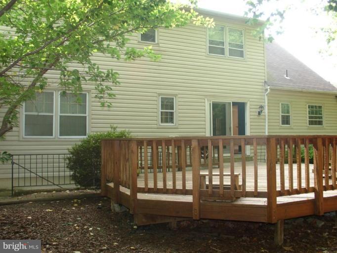 7753 Lowmoor Road Springfield, VA 22153 - Photo 6 of 16 7753 Lowmoor Rd