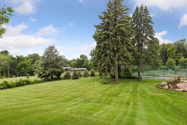 $2,450,000 | 260 Salem Church Road, Sunfish Lake, MN 55118