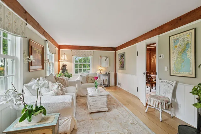 $2,450,000 | 260 Salem Church Road, Sunfish Lake, MN 55118