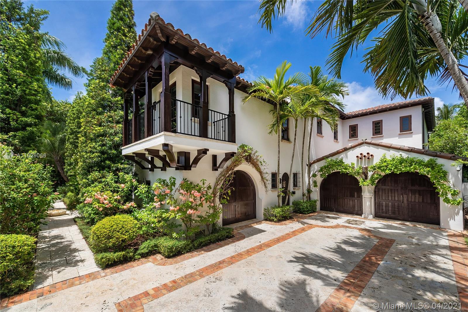 4412 North Bay Road Miami Beach, FL 33140 - Photo 11 of 40