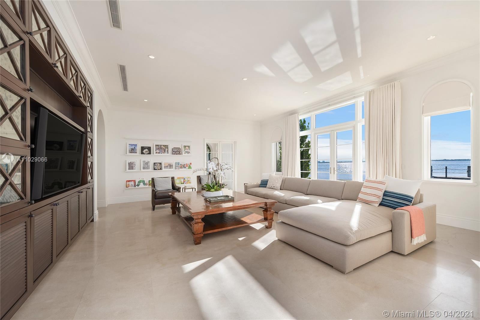 4412 North Bay Road Miami Beach, FL 33140 - Photo 20 of 40