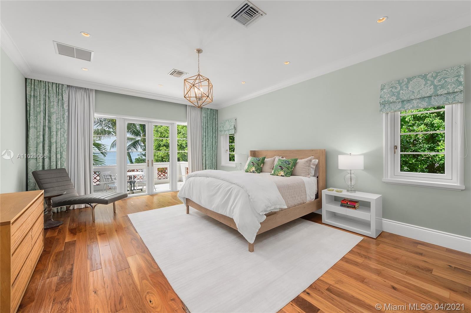 4412 North Bay Road Miami Beach, FL 33140 - Photo 31 of 40