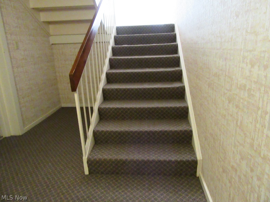 1105 Canyon View Road, Unit 102 Northfield, OH 44067 - Photo 3 of 18