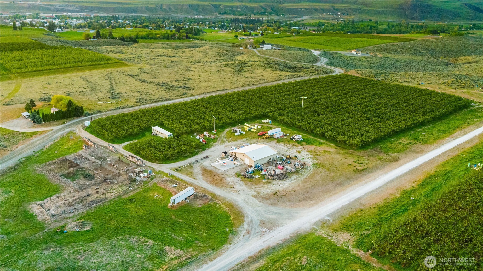 81 Dry Coulee Road Okanogan, WA 98840 - Photo 4 of 7 a view of a field with an ocean