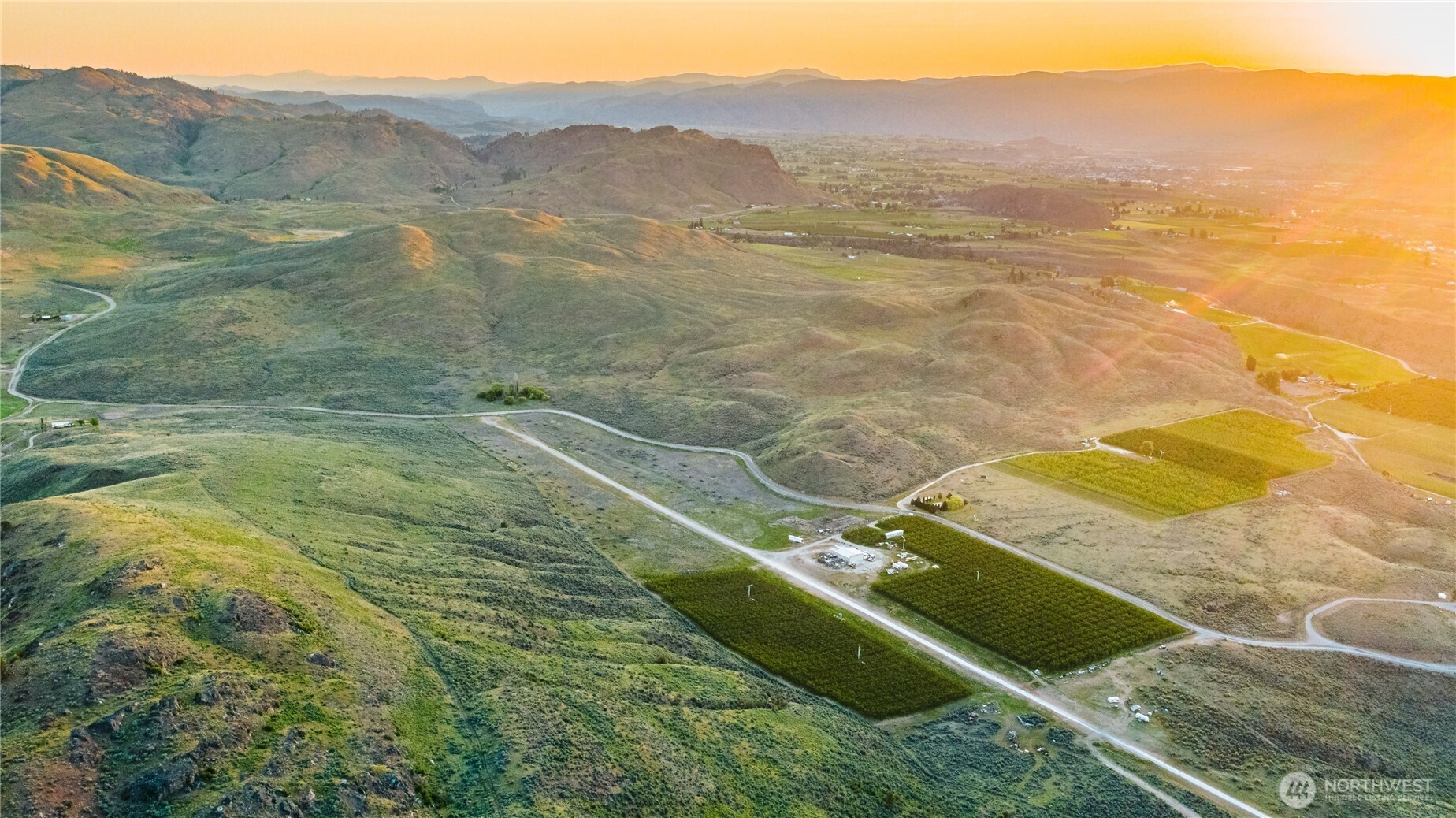 81 Dry Coulee Road Okanogan, WA 98840 - Photo 5 of 7 a view of a bathroom with a sink and mountains