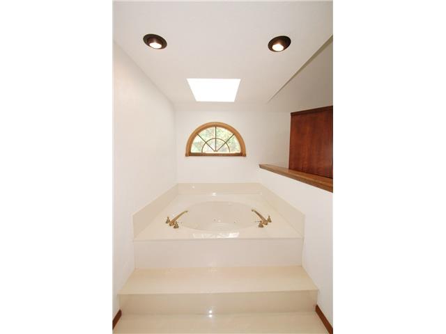 1075 Chipmunk Lane Pendleton, IN 46064 - Photo 14 of 24