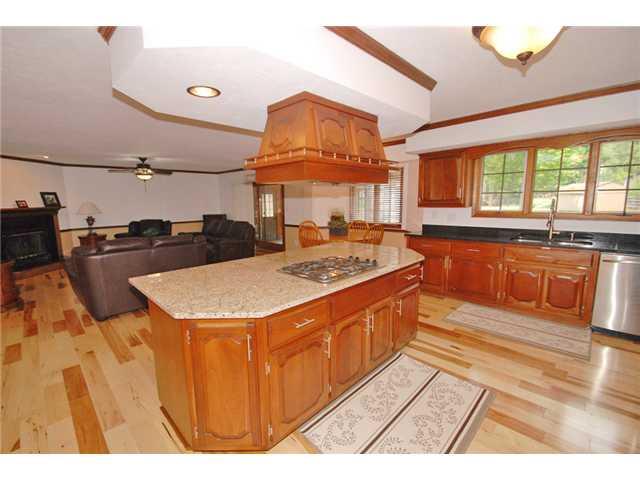 1075 Chipmunk Lane Pendleton, IN 46064 - Photo 5 of 24