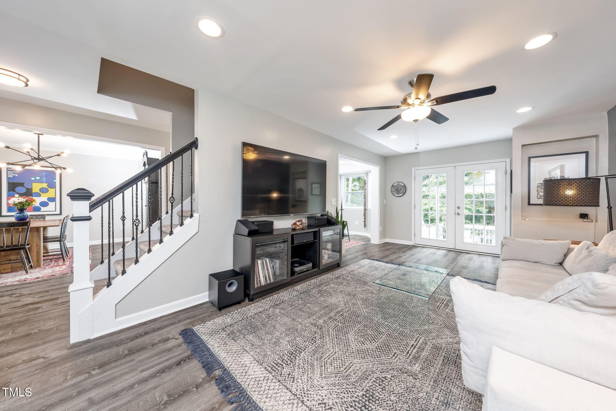 1120 Pilton Place Raleigh, NC 27604 - Photo 5 of 28 Living room
