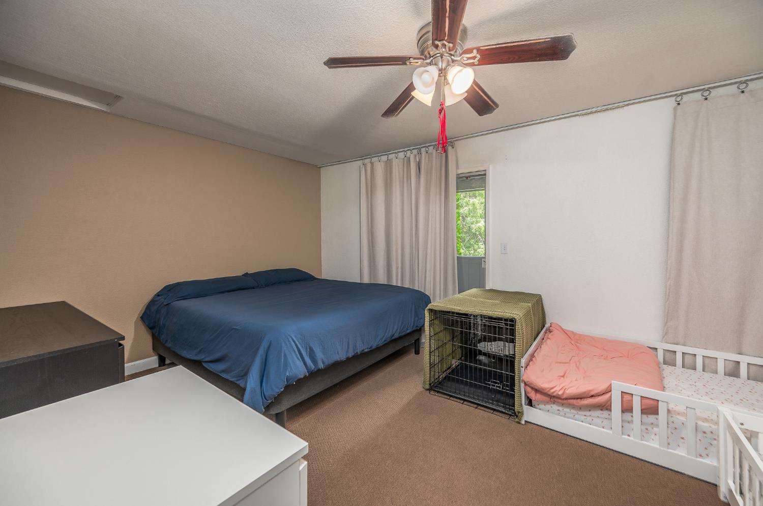 581 Lincoln Avenue, Unit B Modesto, CA 95354 - Photo 15 of 24