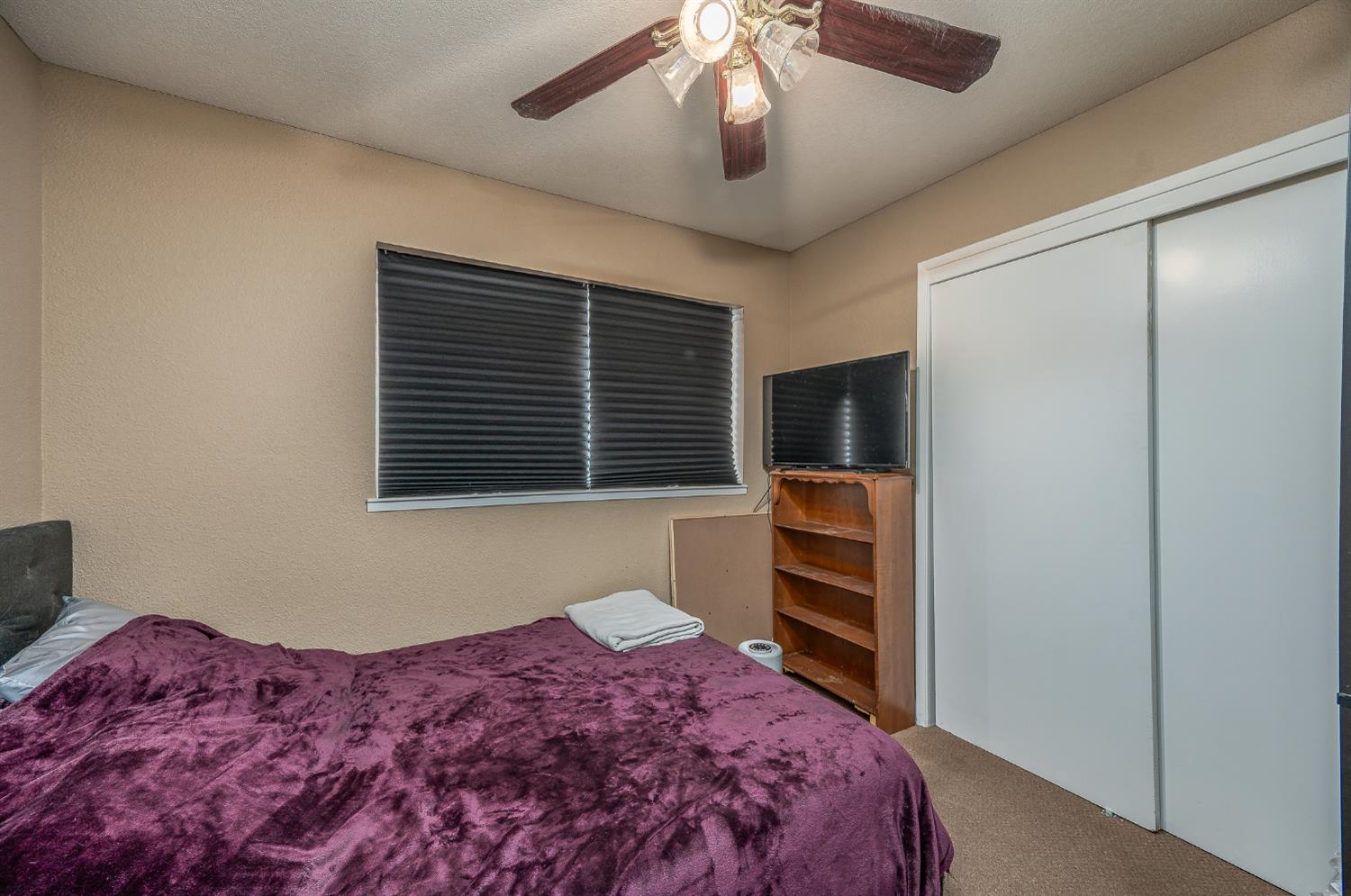 581 Lincoln Avenue, Unit B Modesto, CA 95354 - Photo 20 of 24