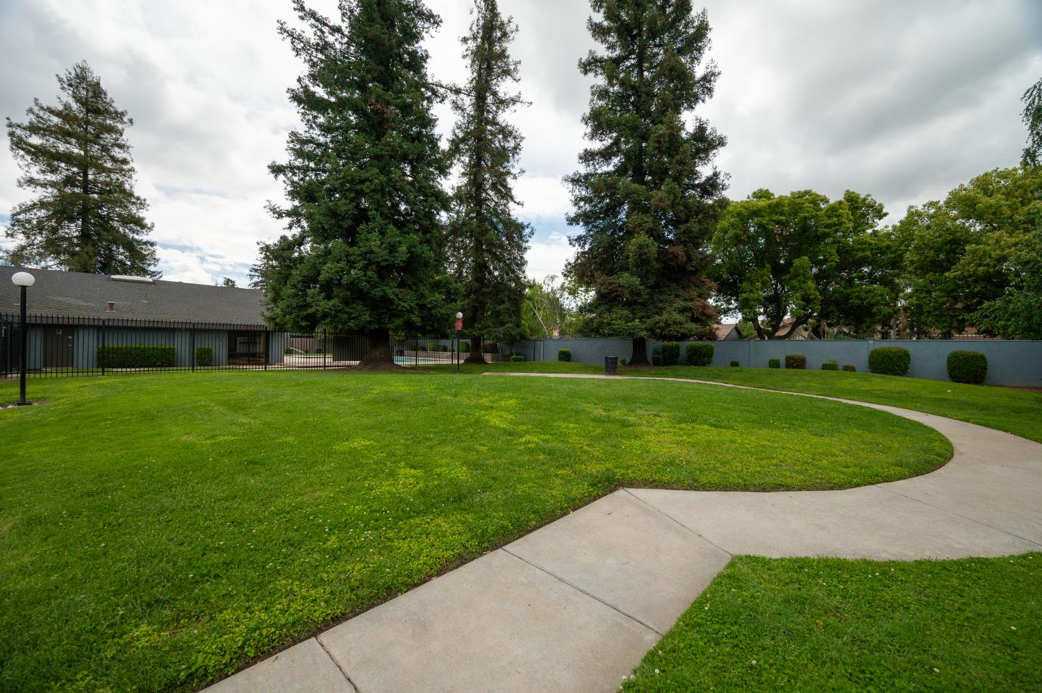 581 Lincoln Avenue, Unit B Modesto, CA 95354 - Photo 23 of 24