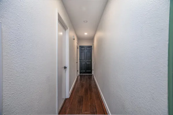 $275,000 | 581 Lincoln Avenue, Unit B, Modesto, CA 95354