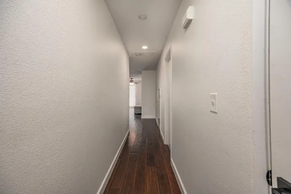 $275,000 | 581 Lincoln Avenue, Unit B, Modesto, CA 95354