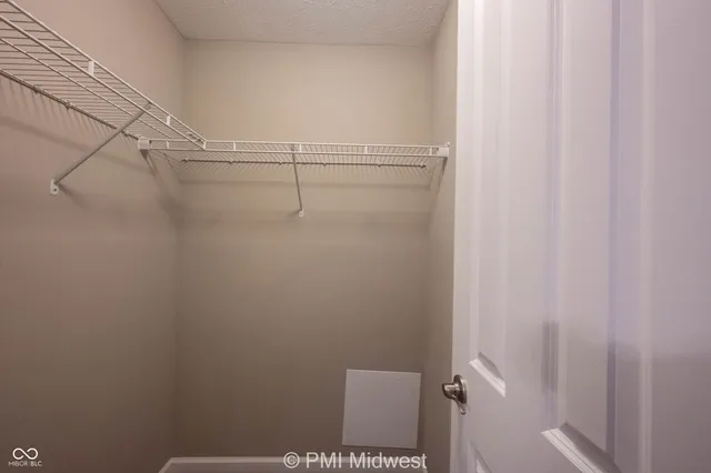 $1,900 | 4642 Creighton Lane, Indianapolis, IN 46237