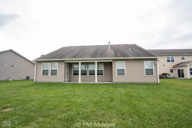 $1,900 | 4642 Creighton Lane, Indianapolis, IN 46237