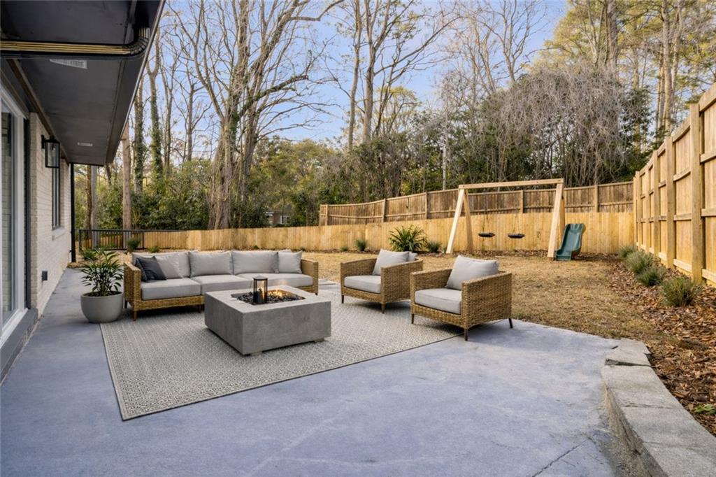 2338 Greenglade Road Northeast Atlanta, GA 30345 - Photo 26 of 29